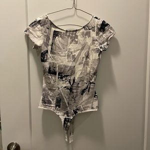 Small Guess Bodysuit